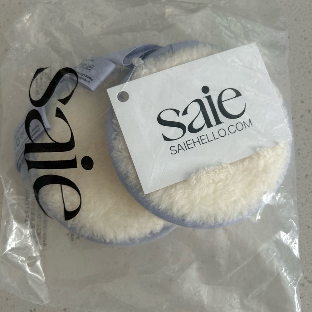Makeup pads